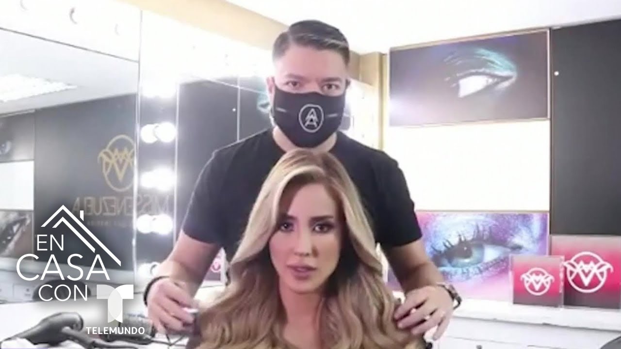 Conoce a Andrés Aragón, el experto detrás de los peinados de Miss Venezuela | Telemundo
