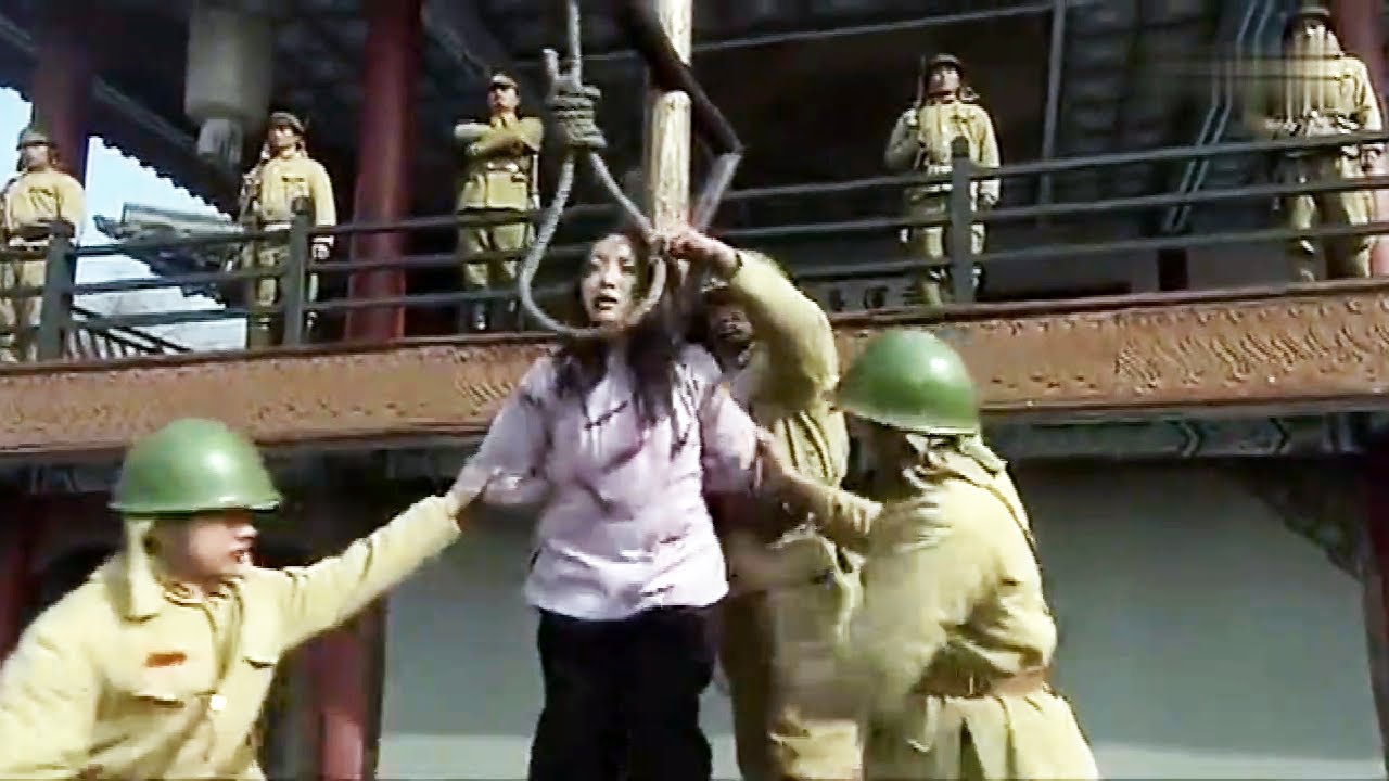 When the beauty was about to be beheaded by Japanese army, Chinese army came to save her