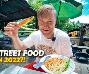 €1 Street Food in 2022?! / This is Thailand We All Love / Bangkok Thai Food Tour