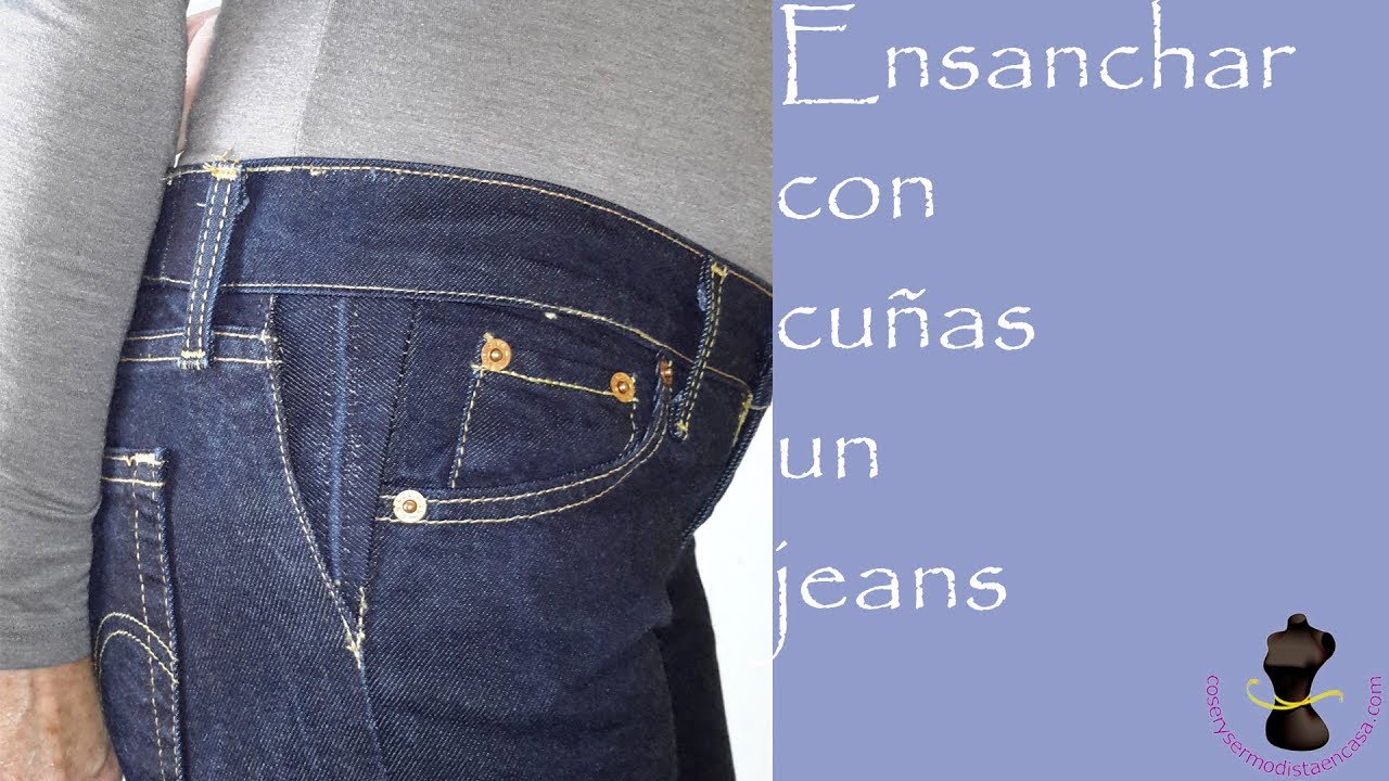 Agrandir un jeans d’y ajouter deux empiècements en forme de triangle de chaque côté de la taille